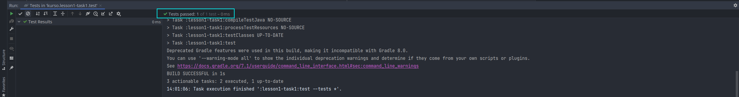 Mensagem de build com a resposta do exercício aprovada segundo os testes unitários