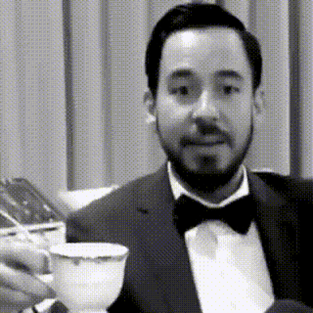 Mike Shinoda being fancy