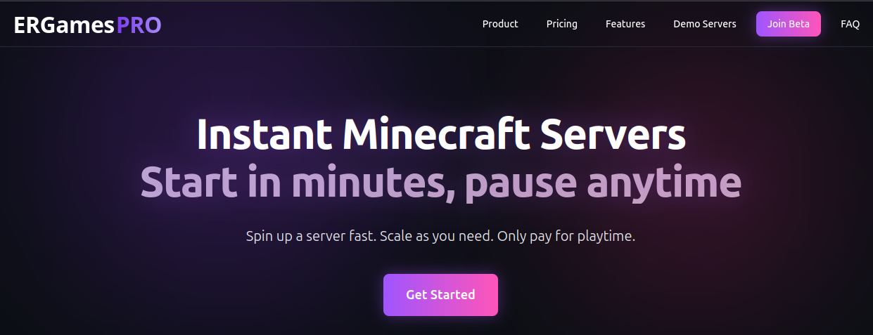 ERGamesPRO 랜딩 페이지: “Instant Minecraft Servers”라는 헤드라인과 “Start in minutes, pause anytime”라는 서브헤드라인을 포함해 사용량 기반 Minecraft 호스팅을 홍보합니다.