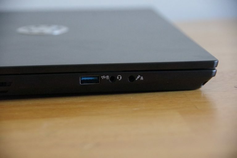 Kubuntu Focus left side