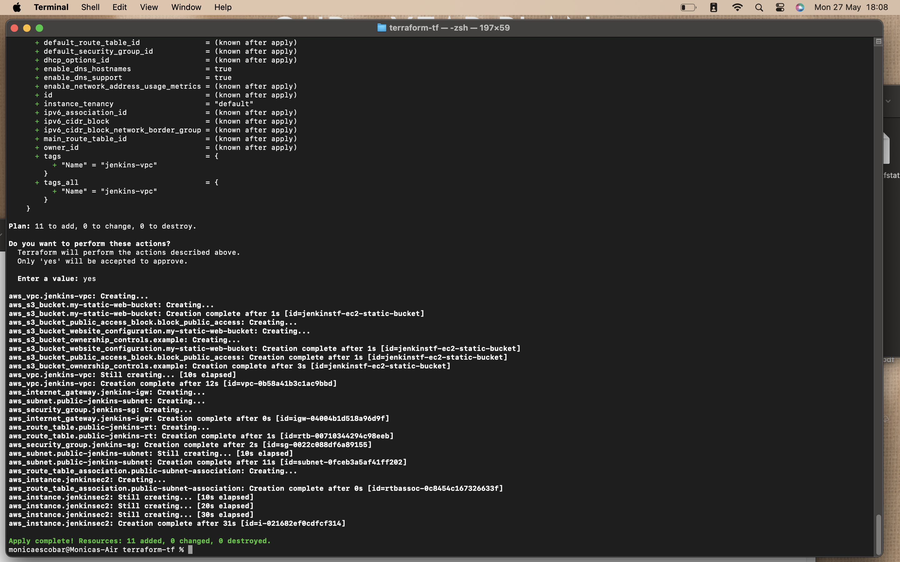terraform apply