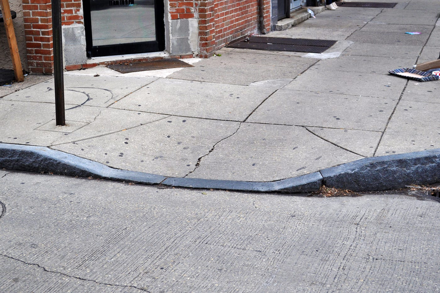 An Accessible Sidewalk Designed for Wheelchair Users